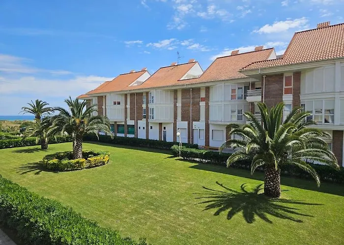 Apartamento Apto En La Playa C05a02 By R2r Consulting